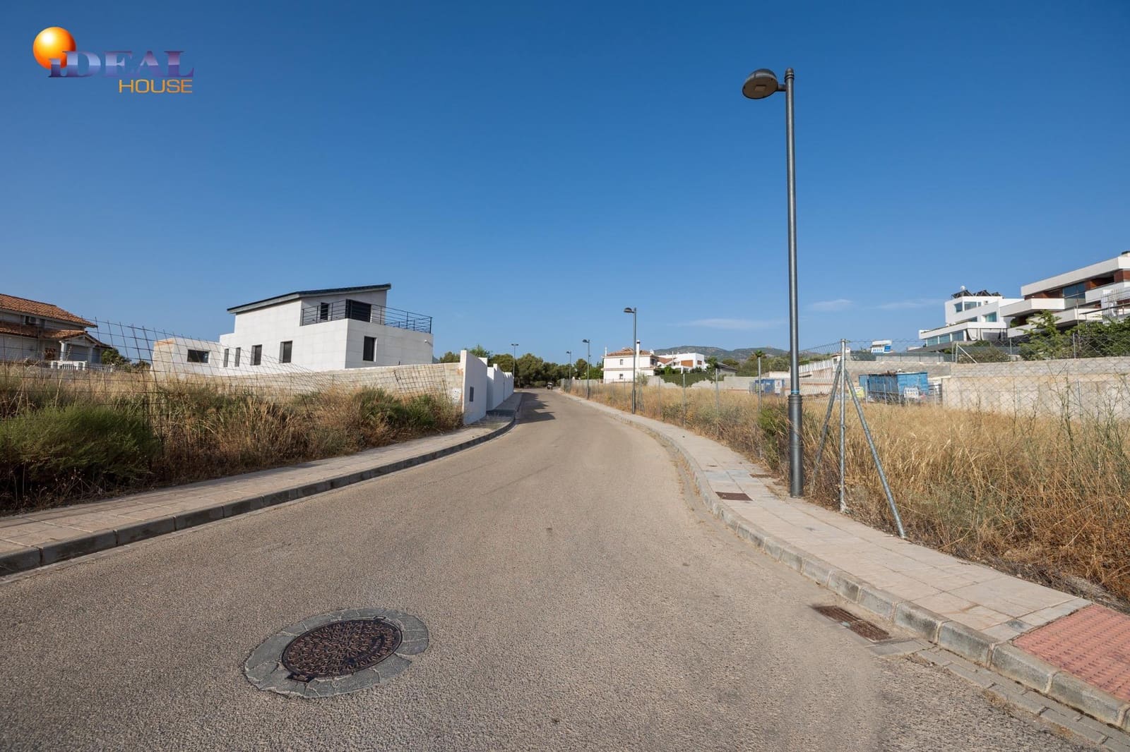 Solar/Parcela en La Zubia en venta - 129.000 € (Ref: 9433858)