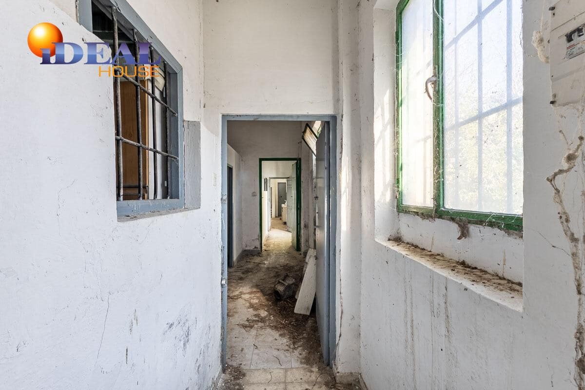 Finca/Casa Rural en Granada ciudad en venta con piscina - 669.890 € (Ref: 9433861)