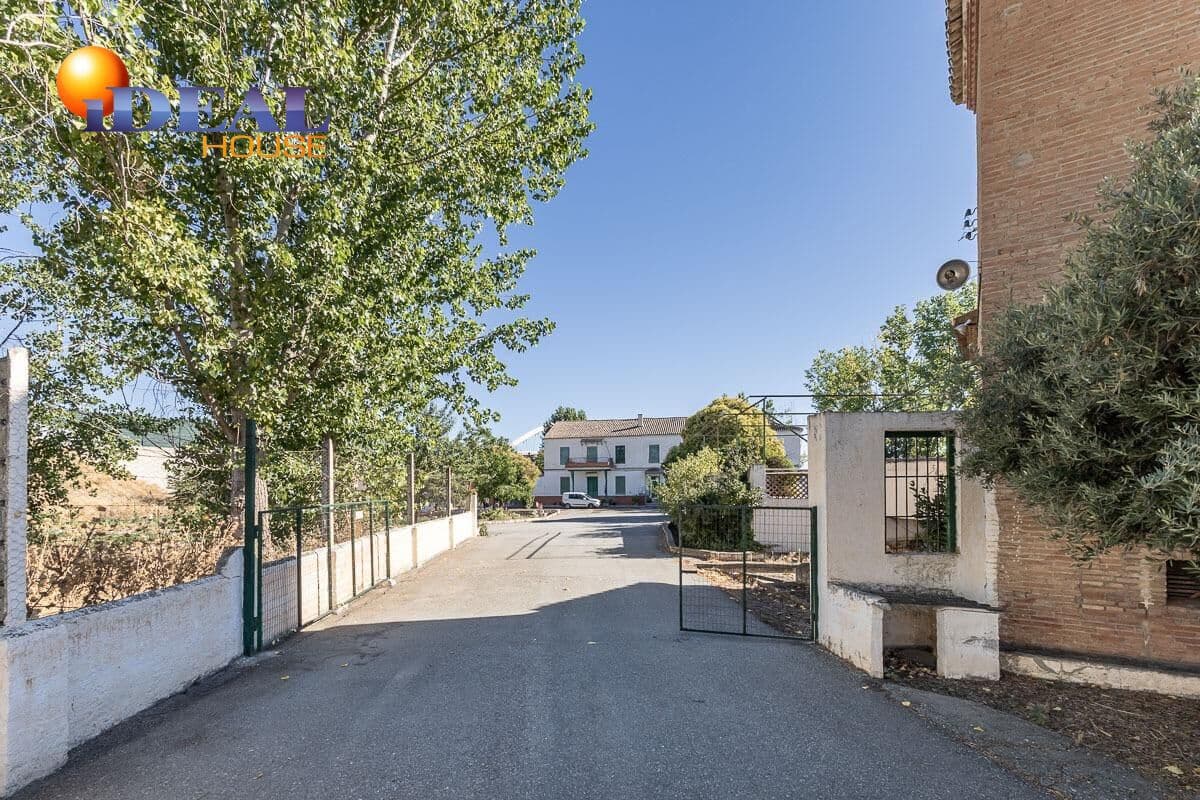 Finca/Casa Rural en Granada ciudad en venta con piscina - 669.890 € (Ref: 9433861)