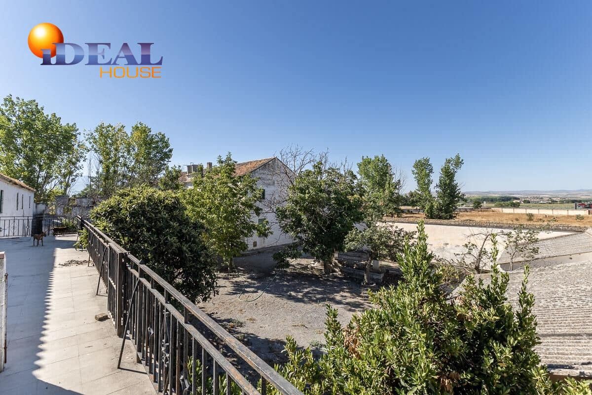 Finca/Casa Rural en Granada ciudad en venta con piscina - 669.890 € (Ref: 9433861)