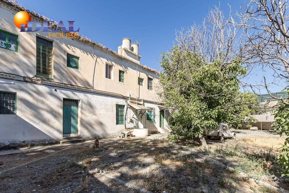 Finca/Casa Rural en Granada ciudad en venta con piscina - 669.890 € (Ref: 9433861)