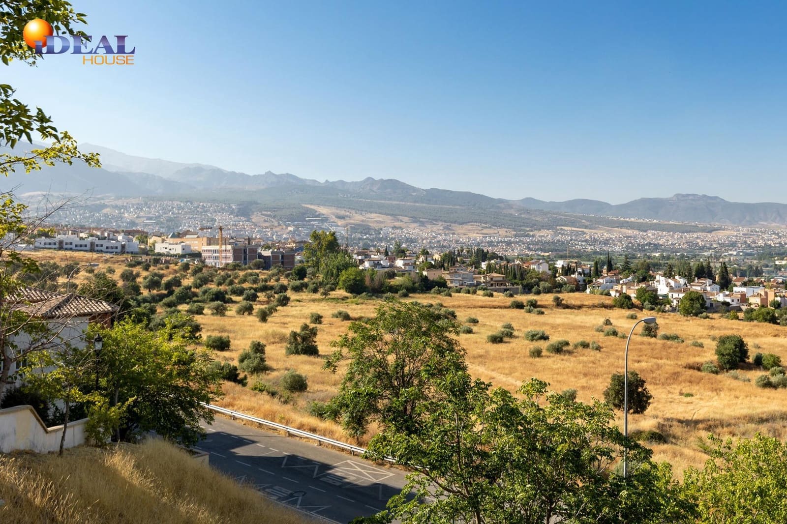 Solar/Parcela en Granada ciudad en venta - 204.000 € (Ref: 9433862)