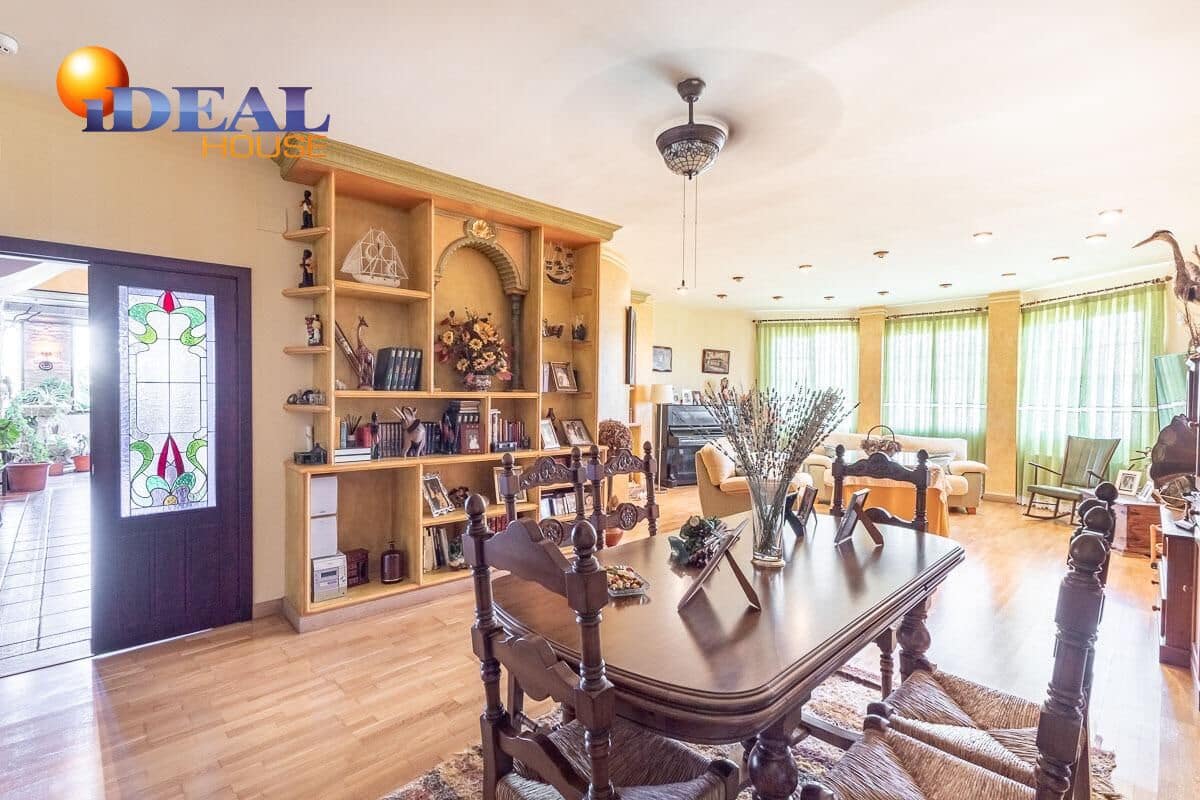 4 chambre Villa/Maison à vendre à Iznalloz avec piscine garage - 398 000 € (Ref: 9433863)