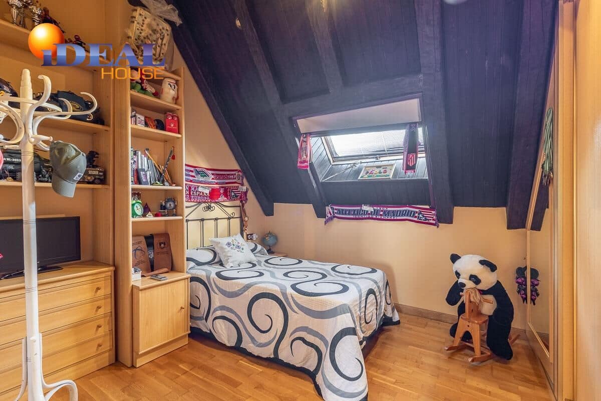 4 chambre Villa/Maison à vendre à Iznalloz avec piscine garage - 398 000 € (Ref: 9433863)