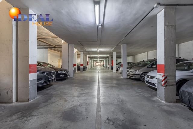 Garage til salg i Granada by - € 22.500 (Ref: 9433864)