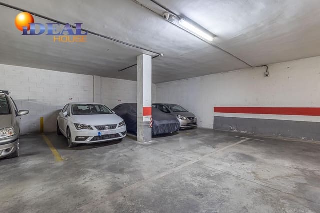 Garage til salg i Granada by - € 22.500 (Ref: 9433864)