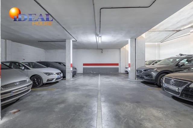 Garage til salg i Granada by - € 22.500 (Ref: 9433864)