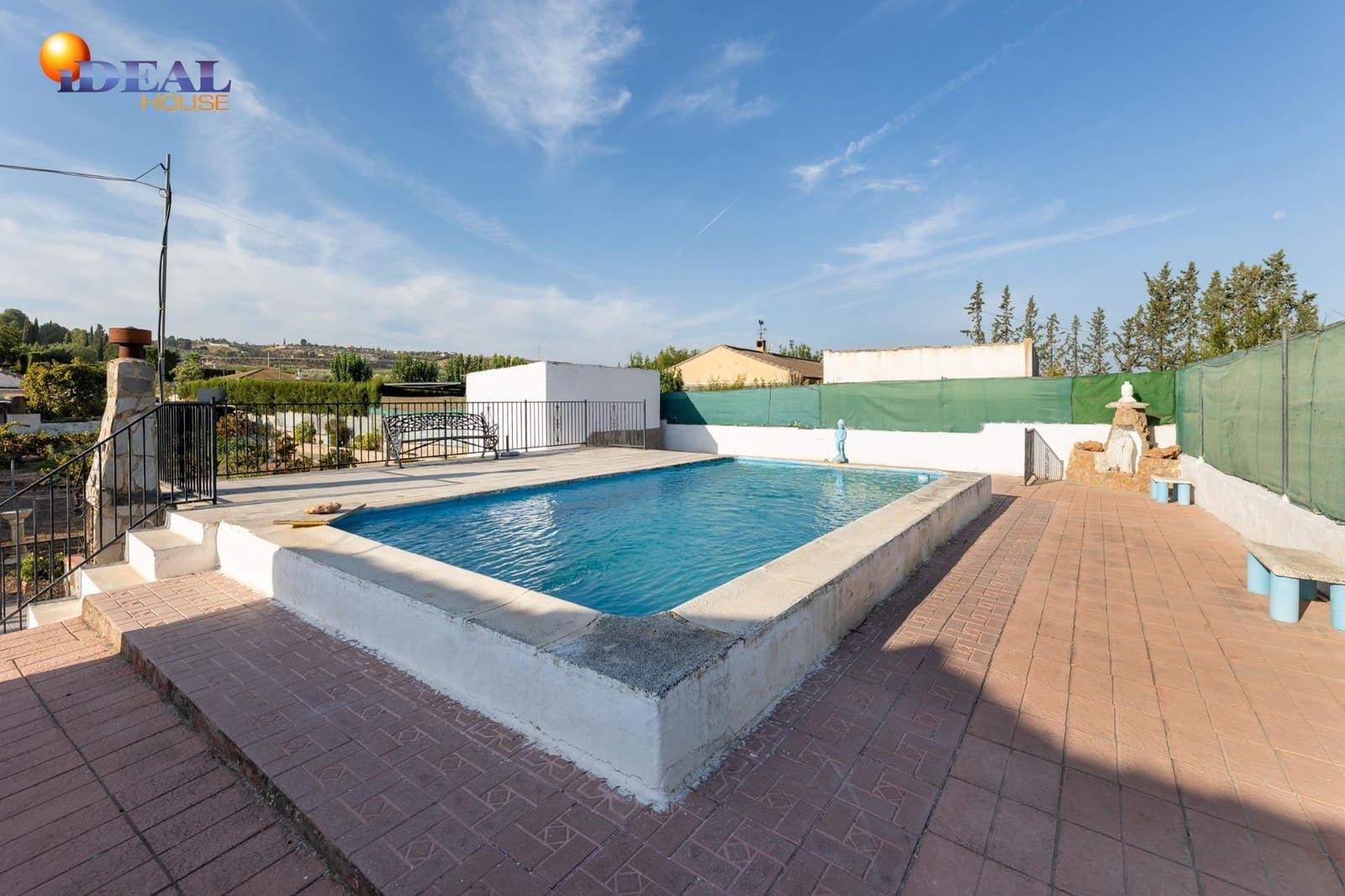 3 bedroom Finca/Country House for sale in Moraleda de Zafayona with pool - € 220,000 (Ref: 9433866)
