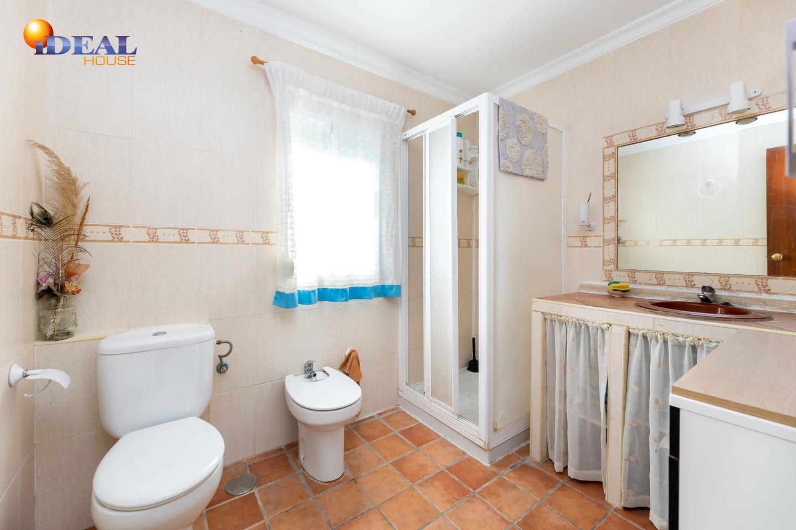 3 bedroom Finca/Country House for sale in Moraleda de Zafayona with pool - € 220,000 (Ref: 9433866)