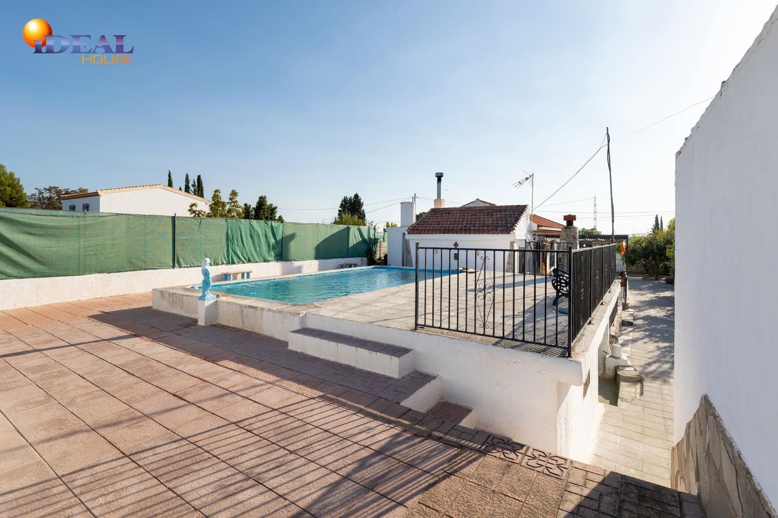 3 bedroom Finca/Country House for sale in Moraleda de Zafayona with pool - € 220,000 (Ref: 9433866)