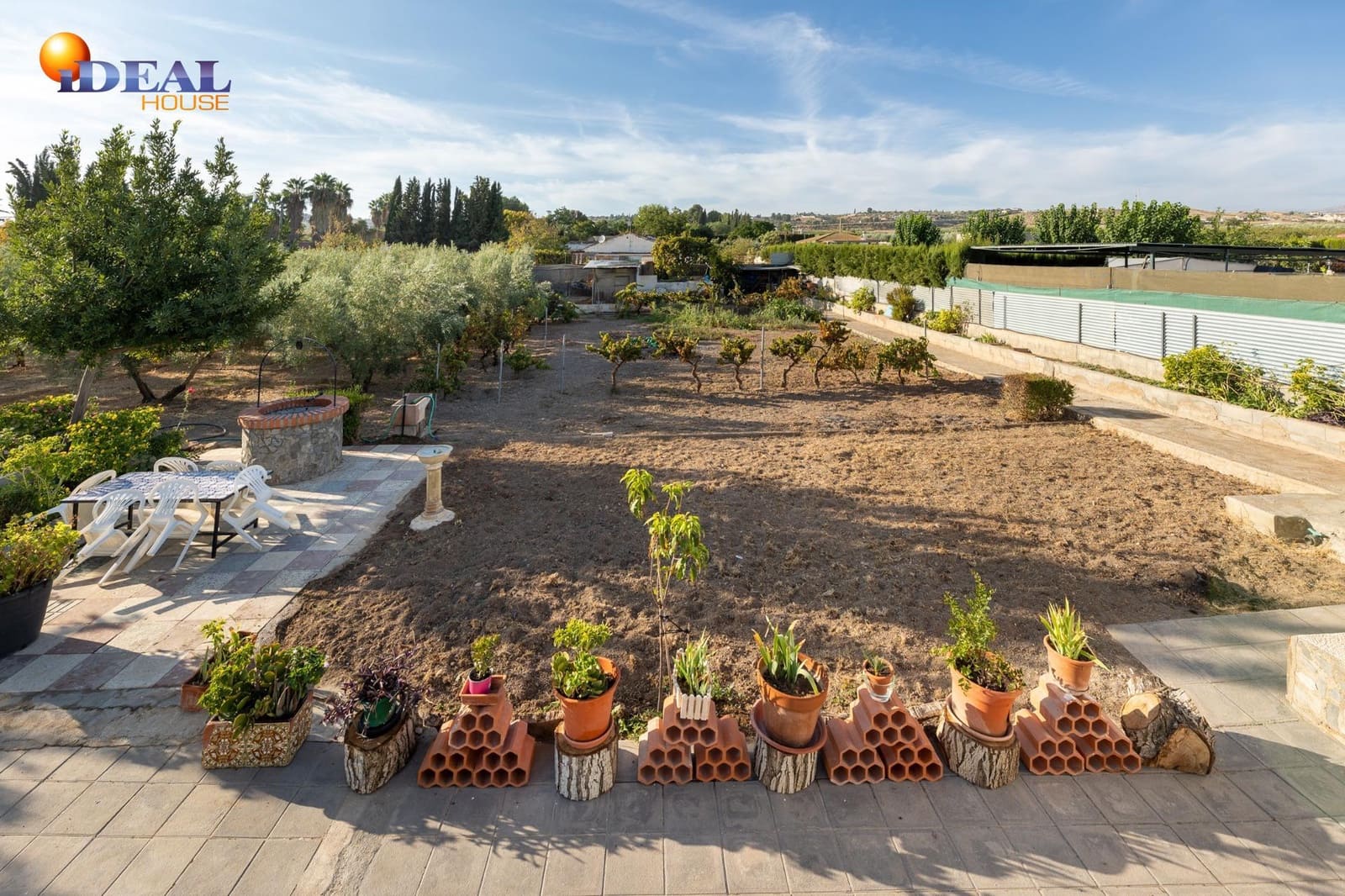 3 bedroom Finca/Country House for sale in Moraleda de Zafayona with pool - € 220,000 (Ref: 9433866)