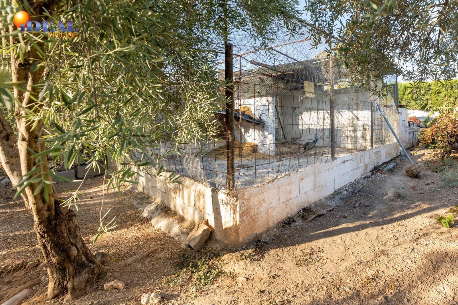 3 bedroom Finca/Country House for sale in Moraleda de Zafayona with pool - € 220,000 (Ref: 9433866)