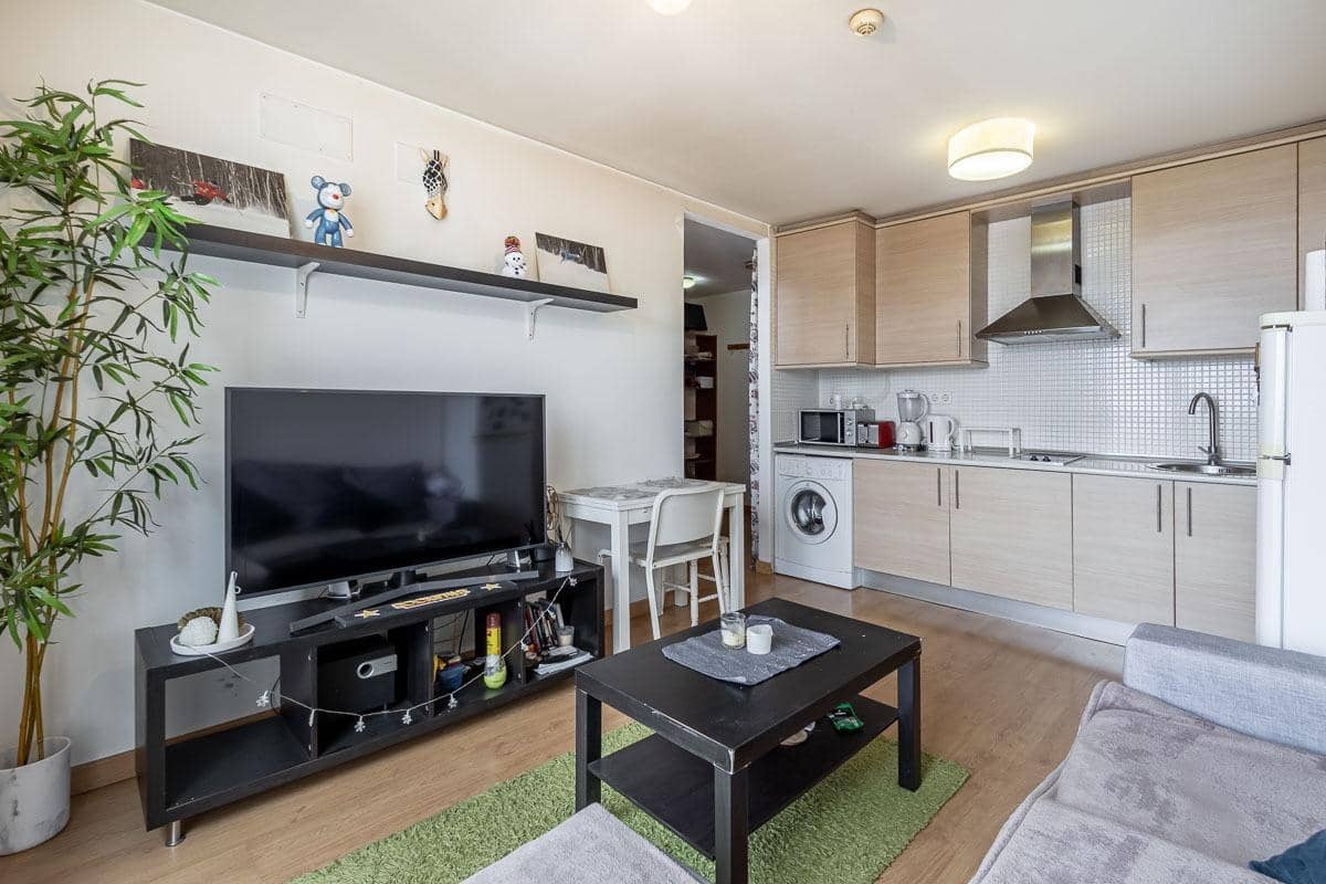 2 bedroom Flat for sale in Sierra Nevada with pool garage - € 185,000 (Ref: 9433867)