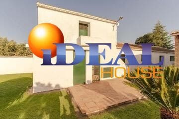 4 bedroom Finca/Country House for sale in Moraleda de Zafayona with pool garage - € 599,000 (Ref: 9433868)