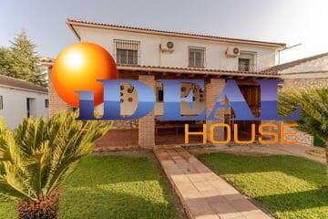 4 bedroom Finca/Country House for sale in Moraleda de Zafayona with pool garage - € 599,000 (Ref: 9433868)