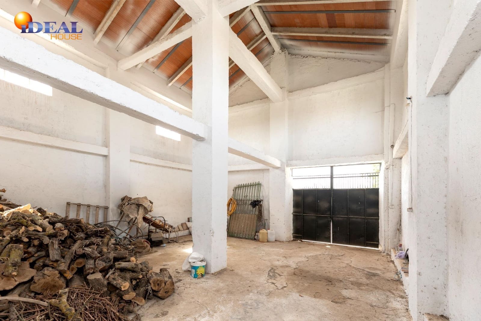 4 bedroom Finca/Country House for sale in Moraleda de Zafayona with pool garage - € 599,000 (Ref: 9433868)