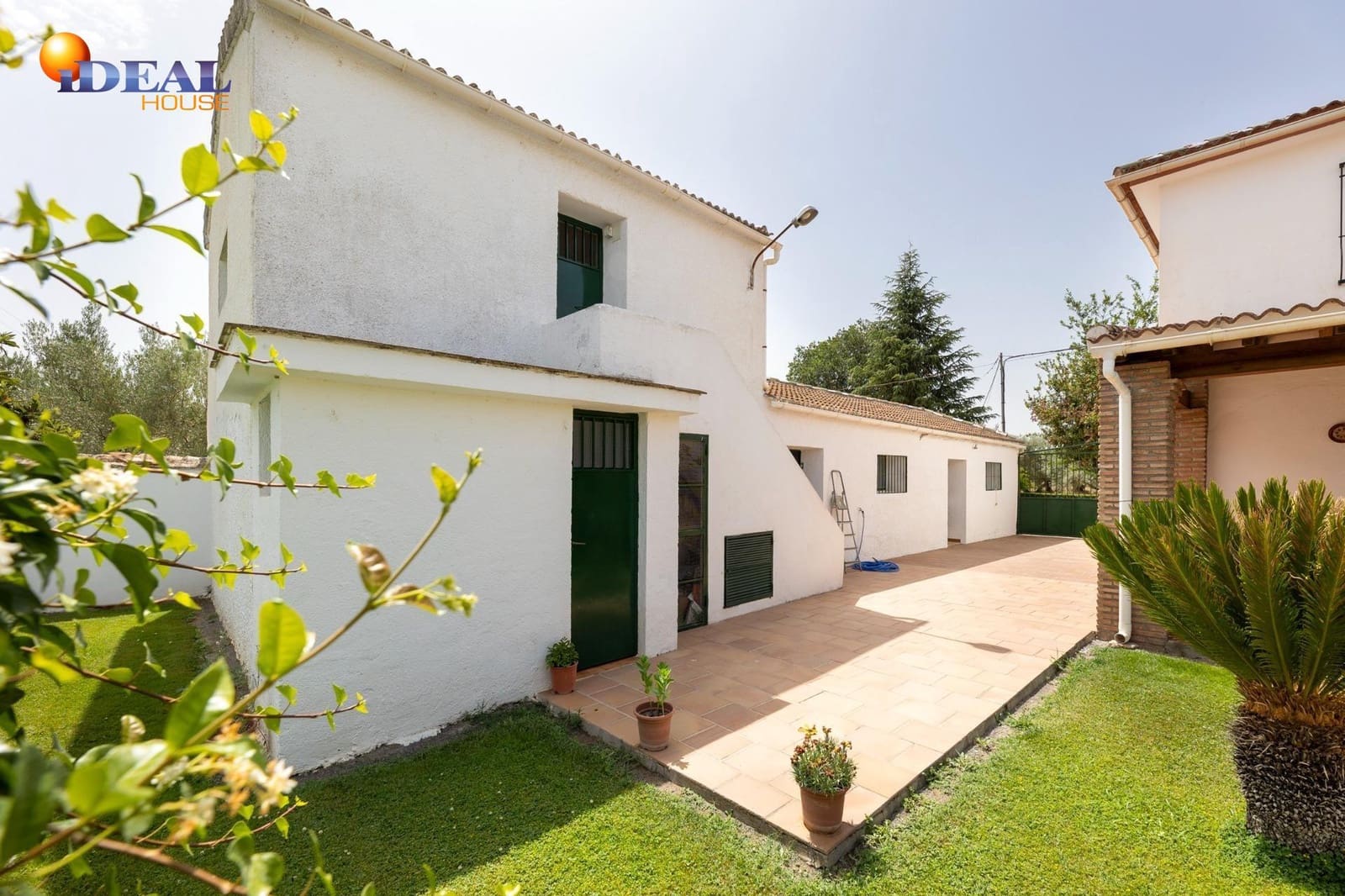 4 bedroom Finca/Country House for sale in Moraleda de Zafayona with pool garage - € 599,000 (Ref: 9433868)