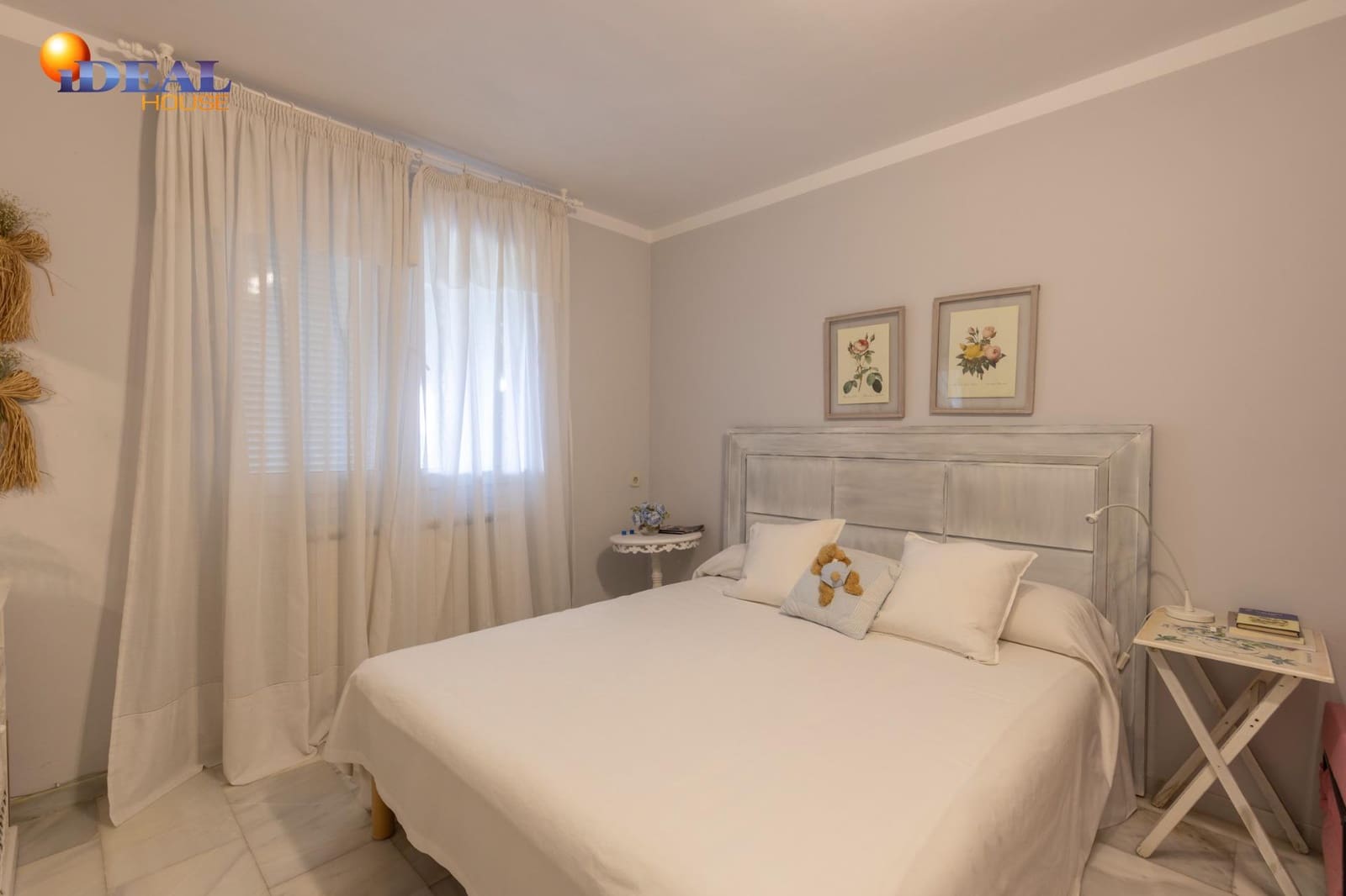 5 soverom Villa til salgs i Granada by med svømmebasseng garasje - € 890 000 (Ref: 9433871)