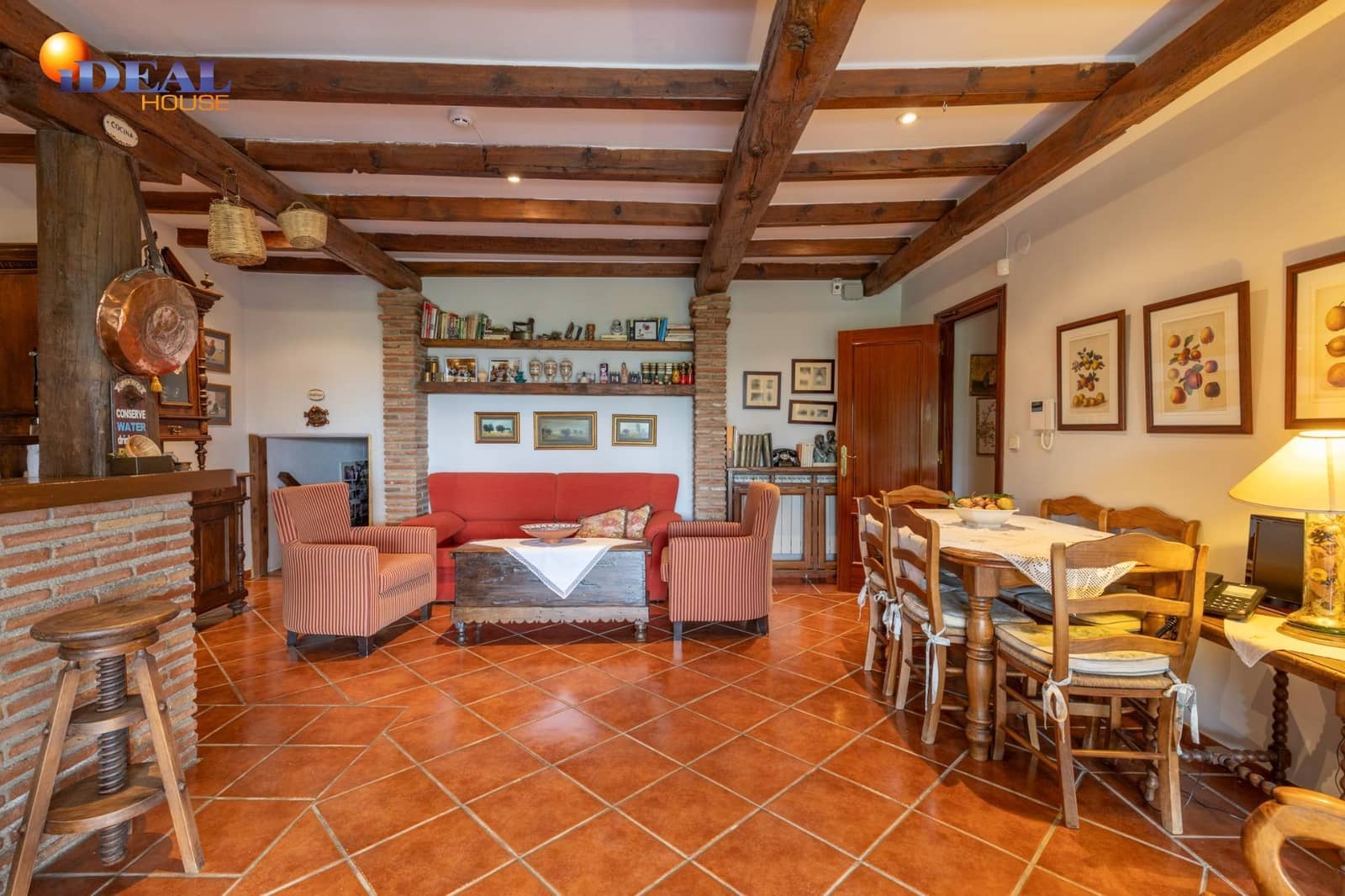 5 soverom Villa til salgs i Granada by med svømmebasseng garasje - € 890 000 (Ref: 9433871)