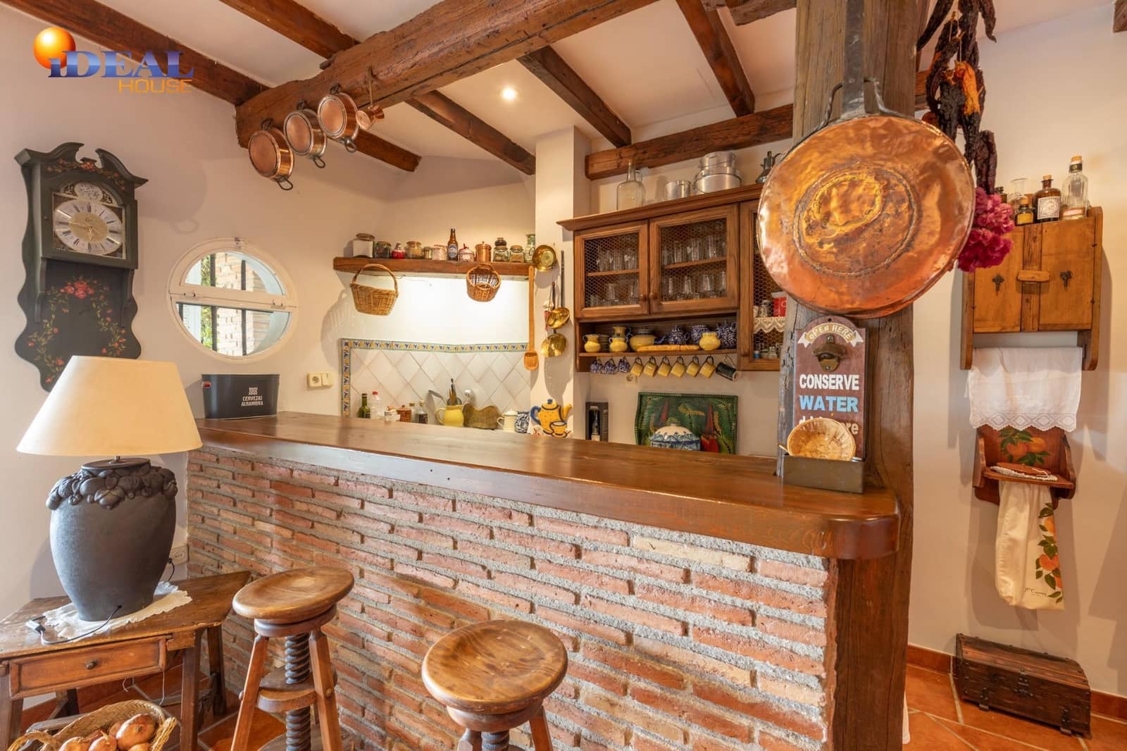 5 soverom Villa til salgs i Granada by med svømmebasseng garasje - € 890 000 (Ref: 9433871)