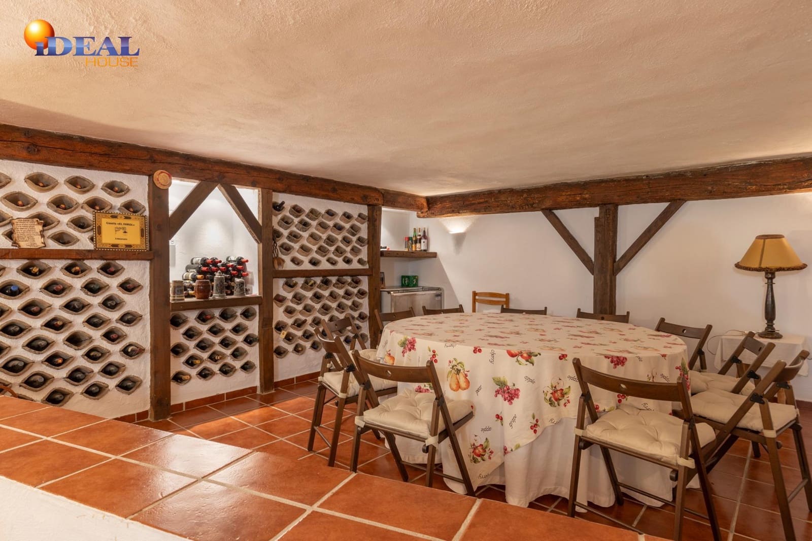 5 soverom Villa til salgs i Granada by med svømmebasseng garasje - € 890 000 (Ref: 9433871)