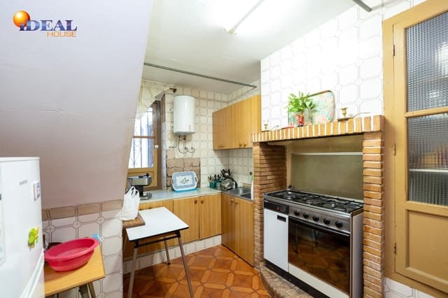 Tontti myytävänä paikassa Peligros - 490 000 € (Ref: 9433873)