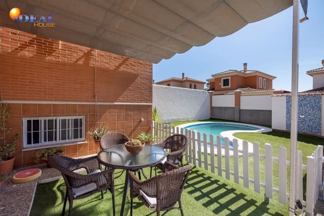 4 slaapkamer Villa te koop in Albolote met zwembad garage - € 435.000 (Ref: 9433874)