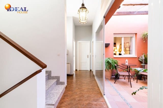 4 soverom Villa til salgs i Santa Fe med garasje - € 319 900 (Ref: 9433877)