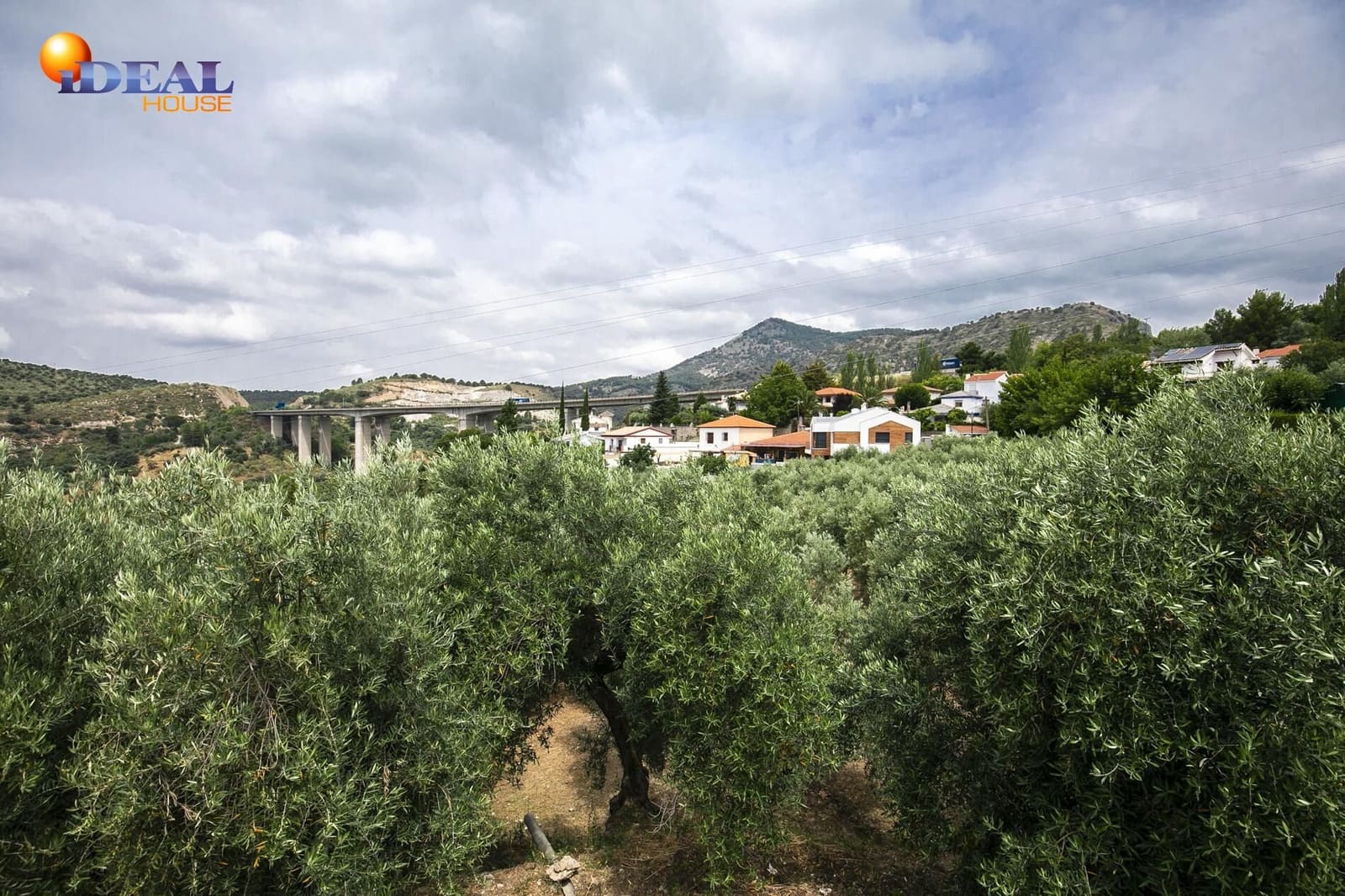 Terrain à Bâtir à vendre à Huetor Santillan - 88 500 € (Ref: 9433879)