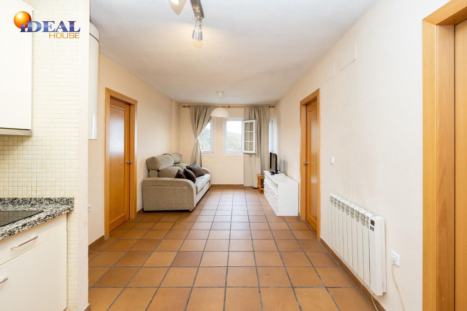 2 bedroom Flat for sale in Sierra Nevada with garage - € 175,000 (Ref: 9433881)