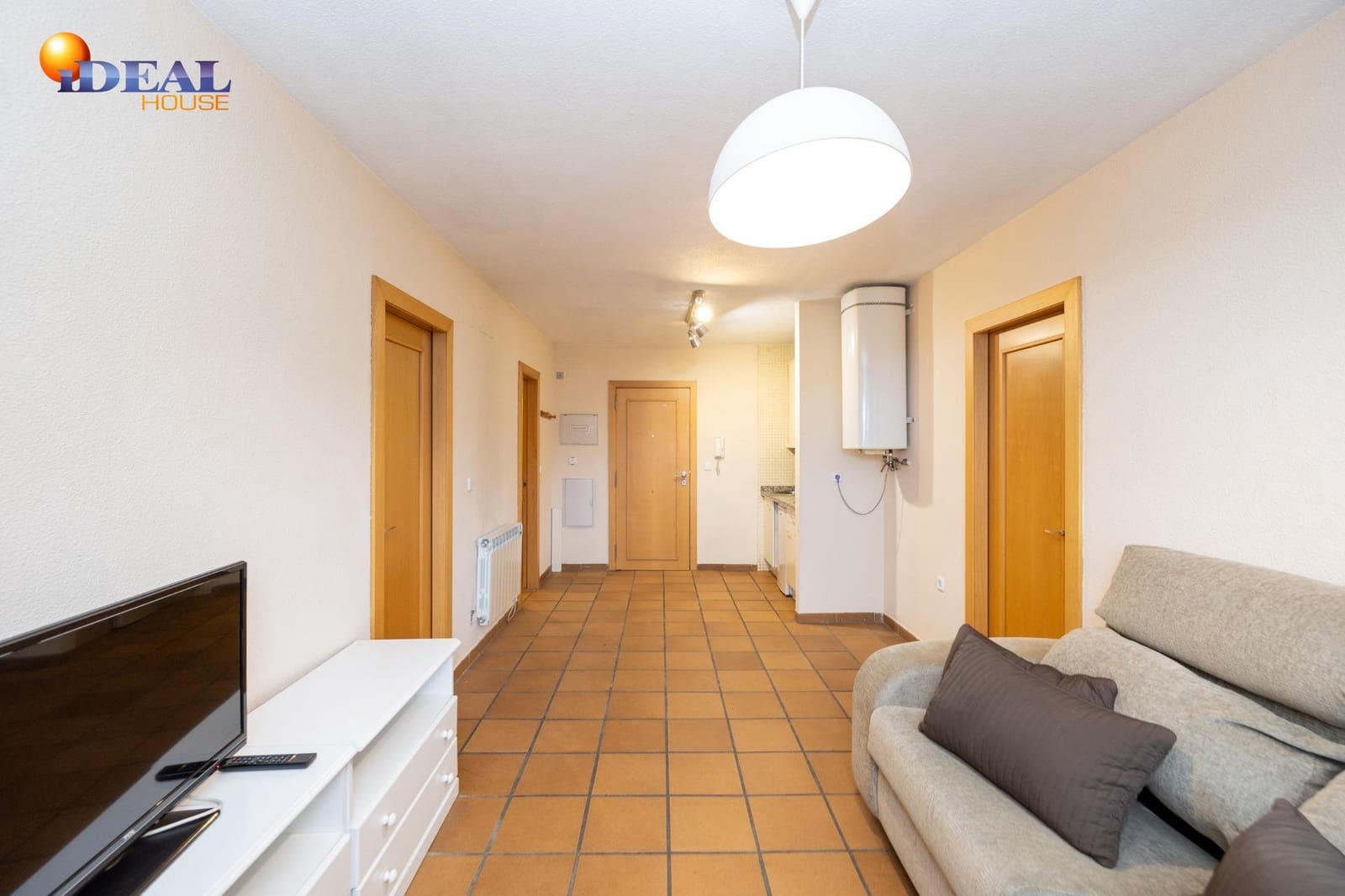 2 bedroom Flat for sale in Sierra Nevada with garage - € 175,000 (Ref: 9433881)