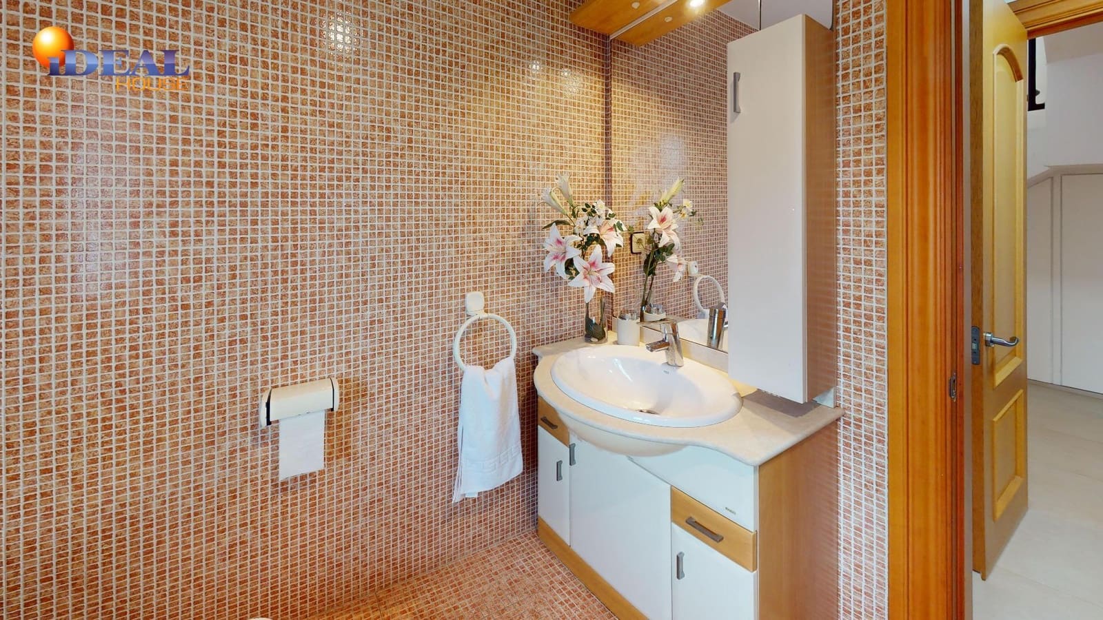 4 bedroom Penthouse for sale in Malaga city with pool - € 599,000 (Ref: 9433884)