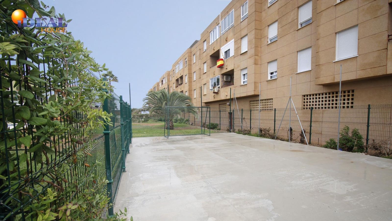 4 bedroom Penthouse for sale in Malaga city with pool - € 599,000 (Ref: 9433884)