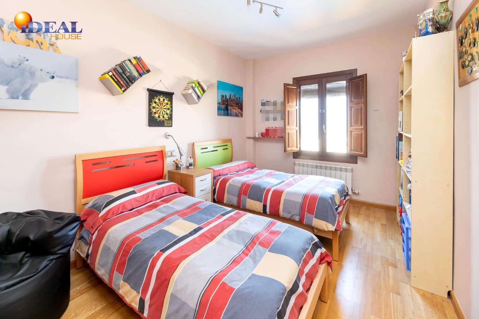 6 bedroom Villa for sale in Monachil with pool garage - € 485,000 (Ref: 9433885)