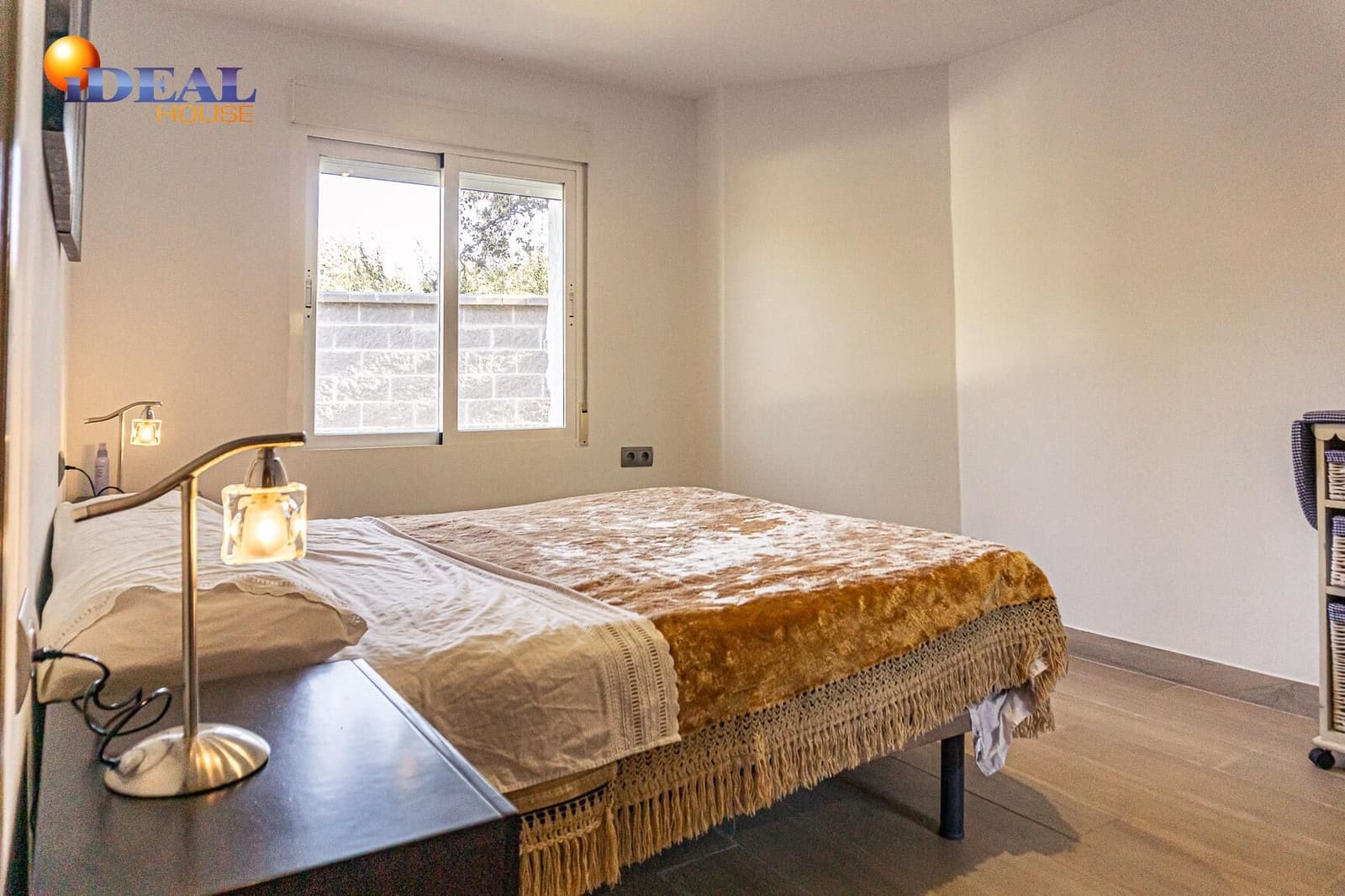 4 soverom Finca/Herregård til salgs i Castillo de Locubin med svømmebasseng - € 200 000 (Ref: 9433886)