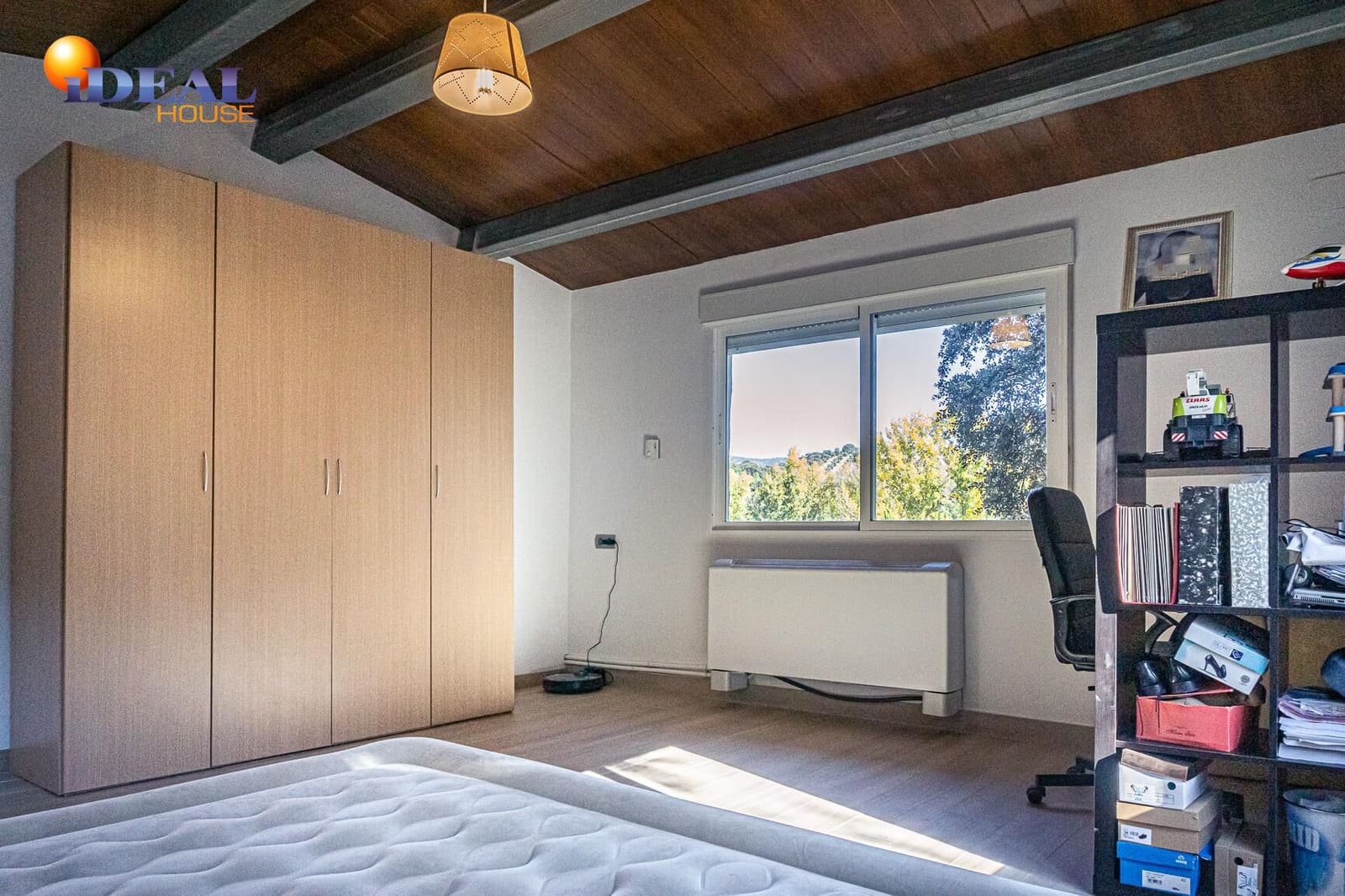 4 soverom Finca/Herregård til salgs i Castillo de Locubin med svømmebasseng - € 200 000 (Ref: 9433886)