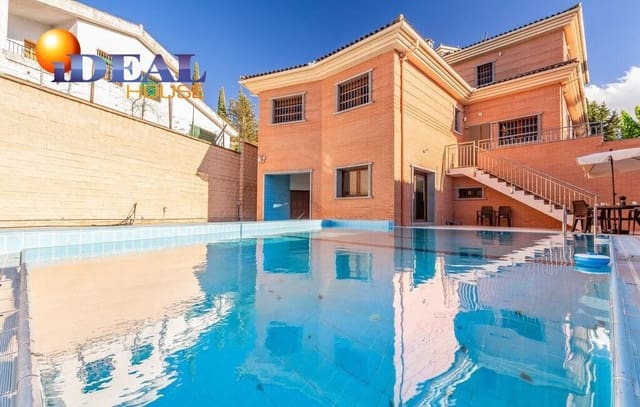 8 soverom Villa til salgs i Albolote med svømmebasseng garasje - € 990 000 (Ref: 9433888)