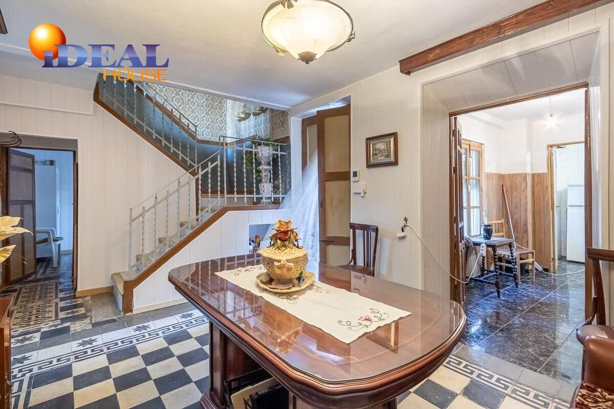 Piso de 8 habitaciones en Belicena en venta con garaje - 233.000 € (Ref: 9433889)