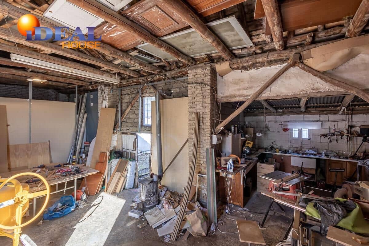 Piso de 8 habitaciones en Belicena en venta con garaje - 233.000 € (Ref: 9433889)