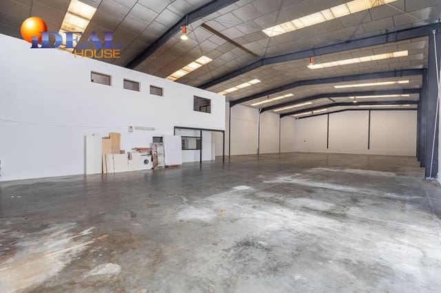 Företag till salu i Ogíjares med garage - 665 000 € (Ref: 9433892)