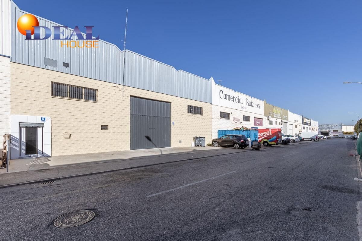 Företag till salu i Ogijares med garage - 665 000 € (Ref: 9433892)