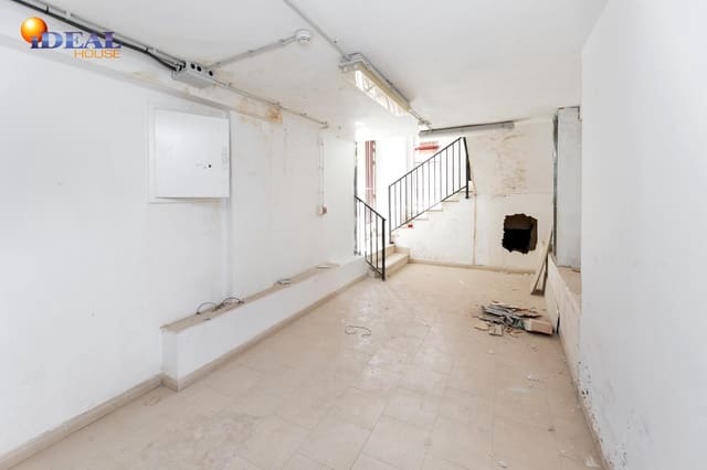 Comercial para venda em Granada cidade - 150 000 € (Ref: 9433893)