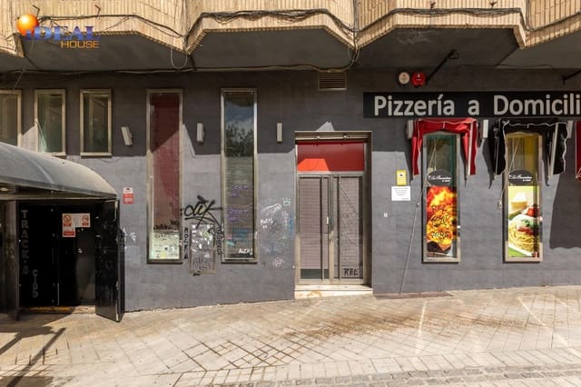 Comercial para venda em Granada cidade - 150 000 € (Ref: 9433893)
