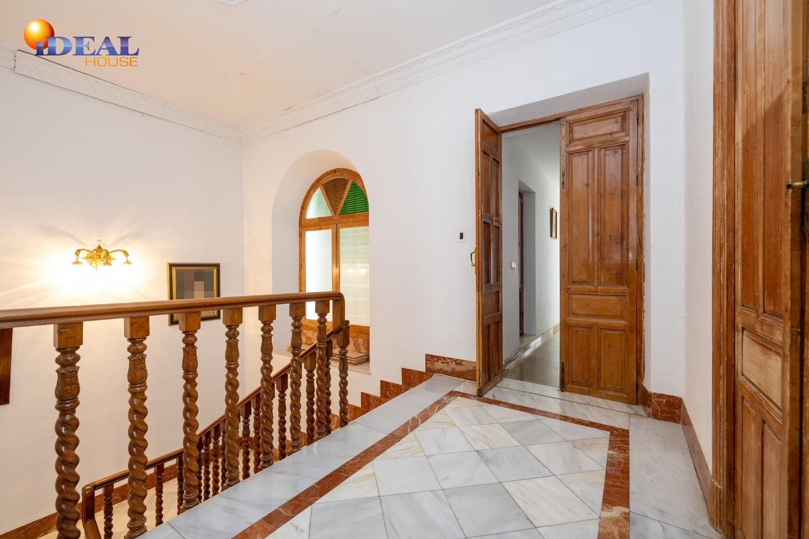 10 slaapkamer Rijtjeshuis te koop in Valderrubio met garage - € 180.000 (Ref: 9433896)