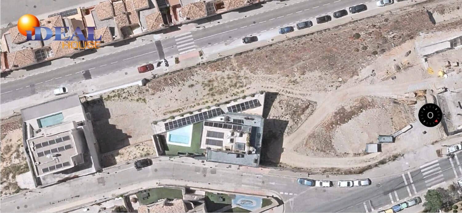 Terrain à Bâtir à vendre à Grenade ville - 190 000 € (Ref: 9433897)