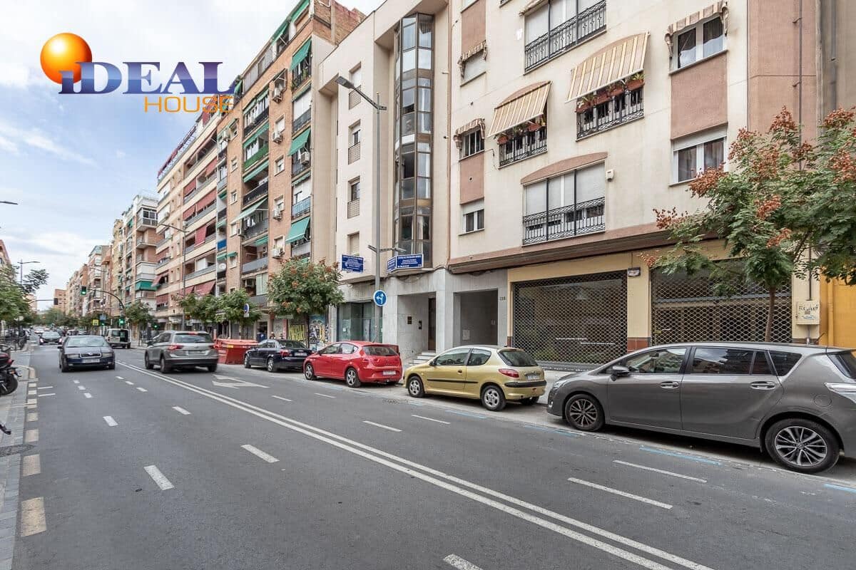 Commerciale in vendita in Granada citta - 310.000 € (Rif: 9433899)