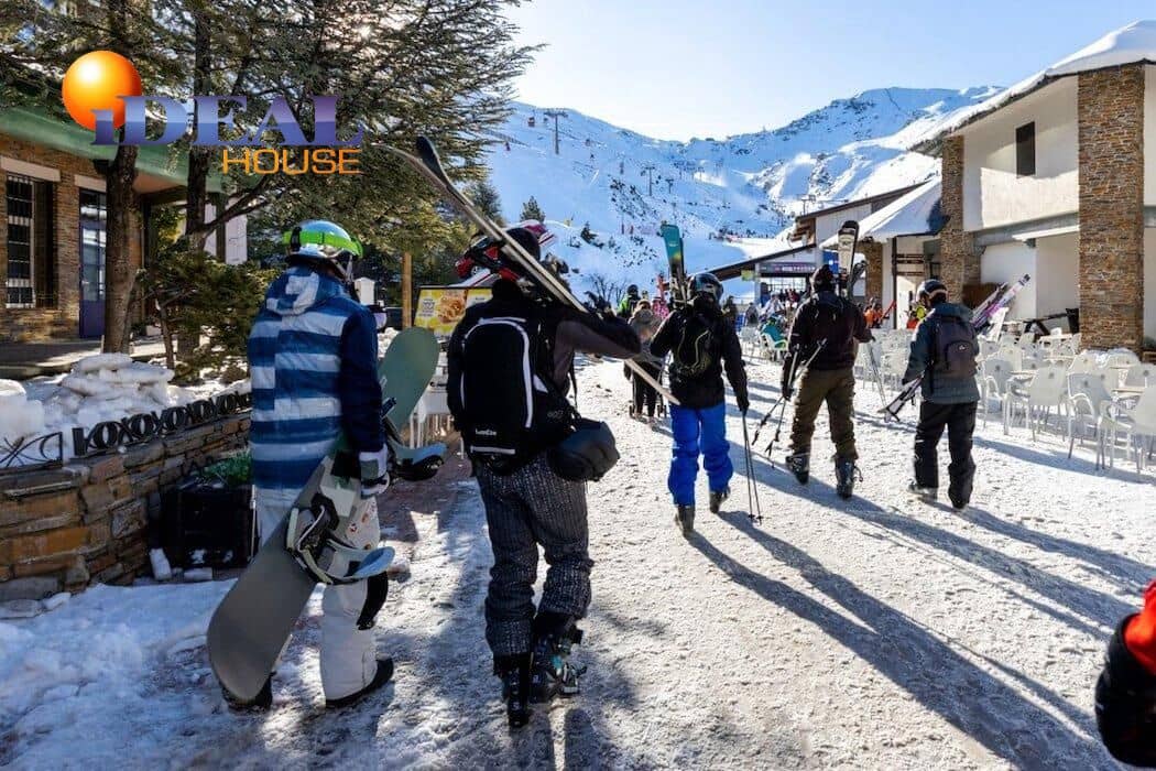 3 bedroom Penthouse for sale in Sierra Nevada with garage - € 495,000 (Ref: 9433901)