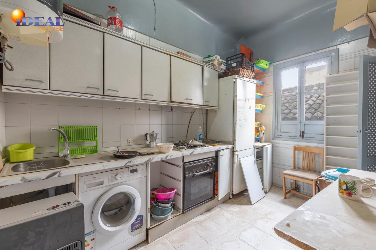 Ático de 4 habitaciones en Granada ciudad en venta - 265.000 € (Ref: 9433902)