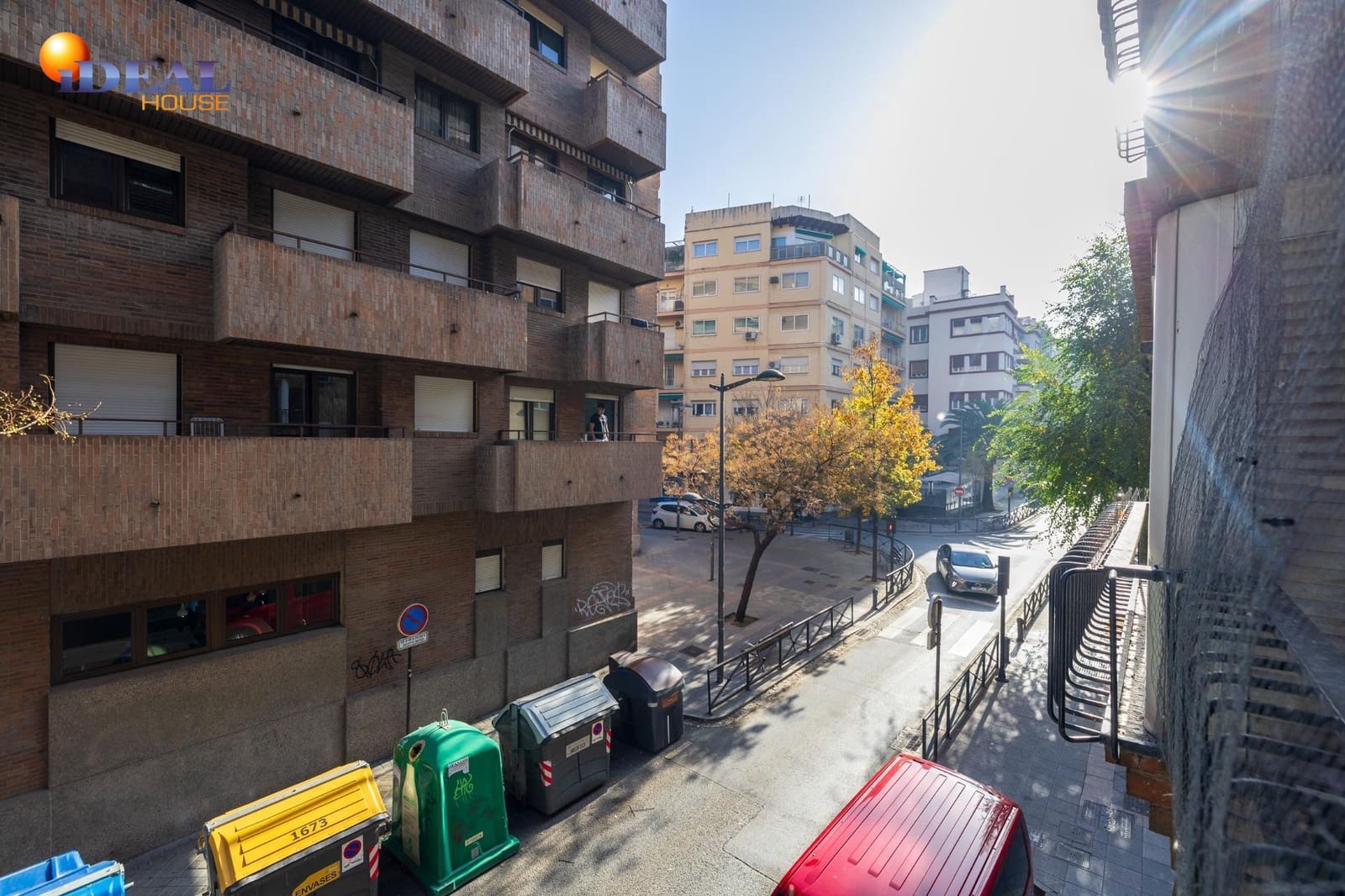 4 bedroom Flat for sale in Granada city with garage - € 374,900 (Ref: 9433903)