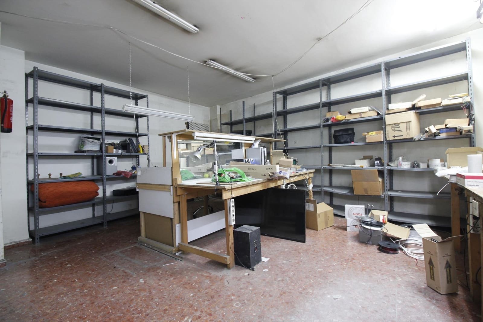 Gewerbe zu vermieten in Granada Stadt - 885 € (Ref: 9433906)